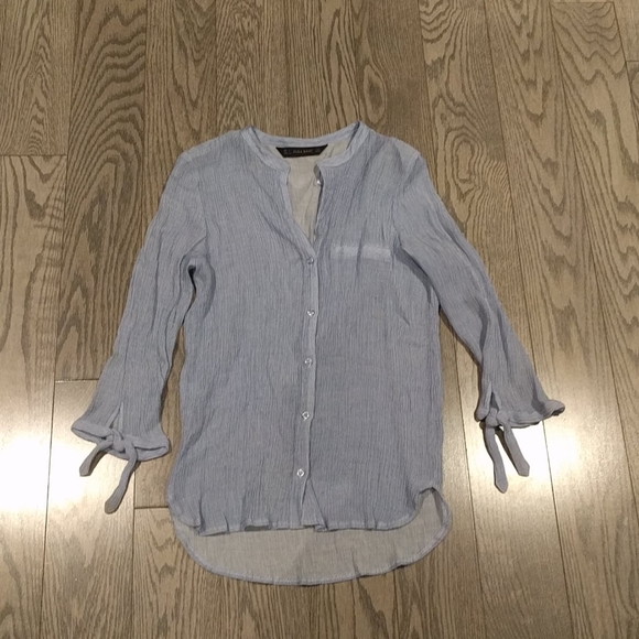 Beautiful ๐น blue top by Zara ๐ธ๐ธ